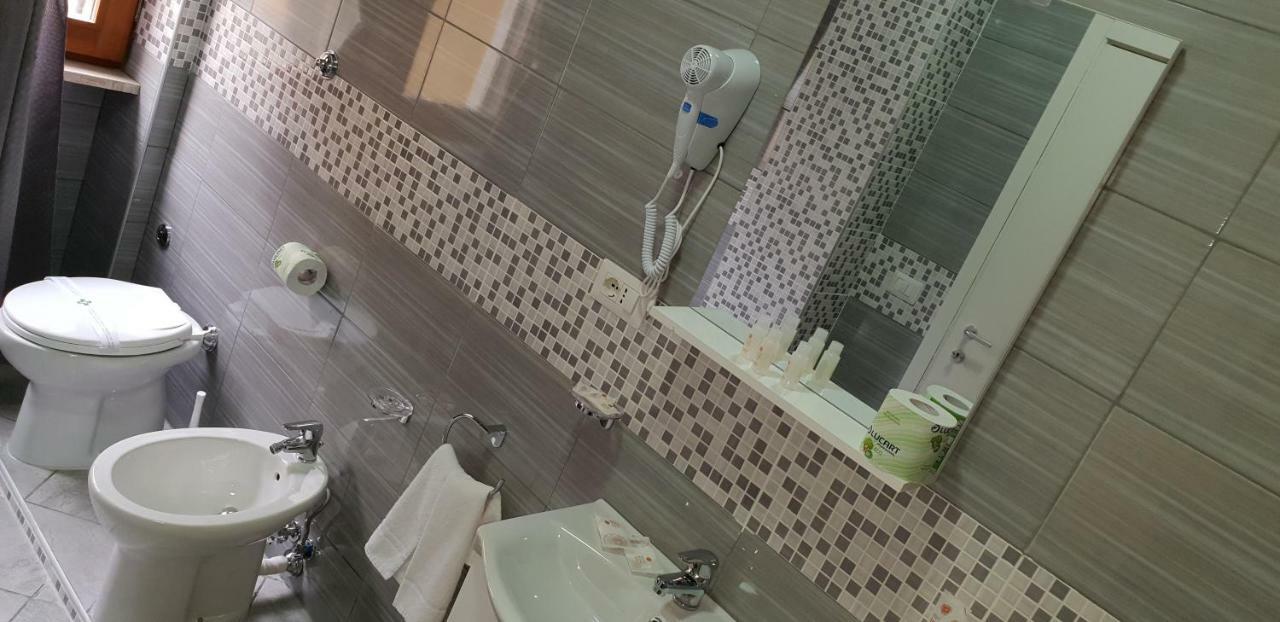B&B Giva Neapol Zewnętrze zdjęcie